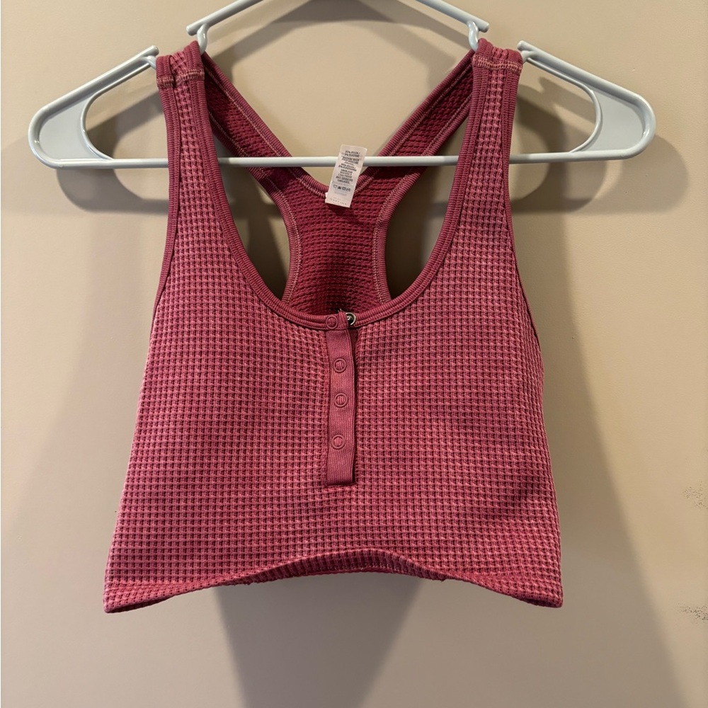 Aerie top